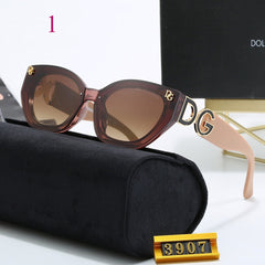 Gafas de sol rectangulares de montura gruesa con bordes redondeados