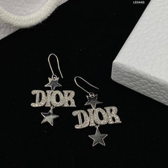Brincos Pendentes de Gancho com Estrela e Letra
