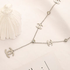 304 Stainless Steel Interlocking-C & Open-Circle Station Necklace