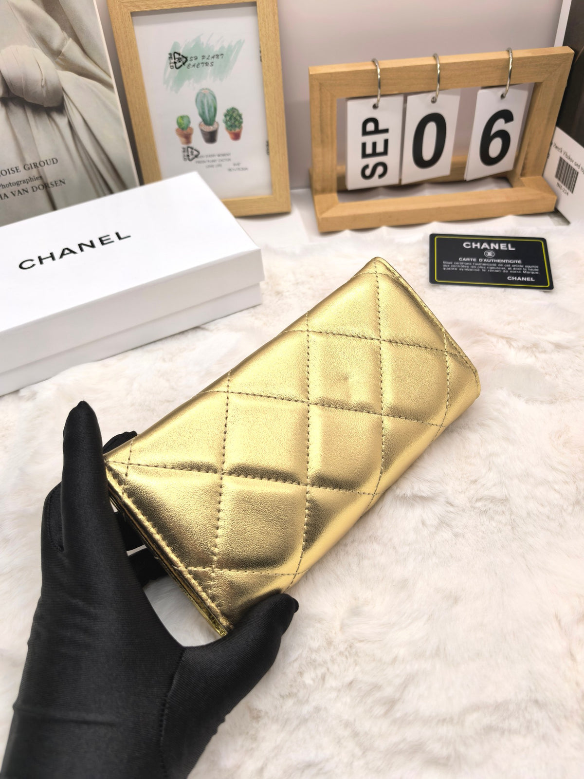 Diamond Quilted Long Wallet 021