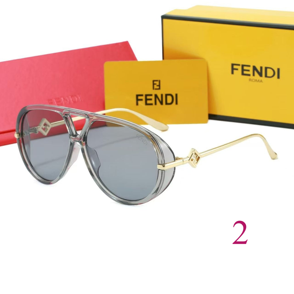 Gafas de sol aviador en forma de lágrima con patillas metálicas caladas
