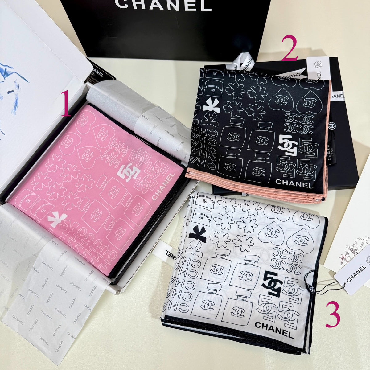 Sketch Motif Square Scarf - 90 x 90 cm