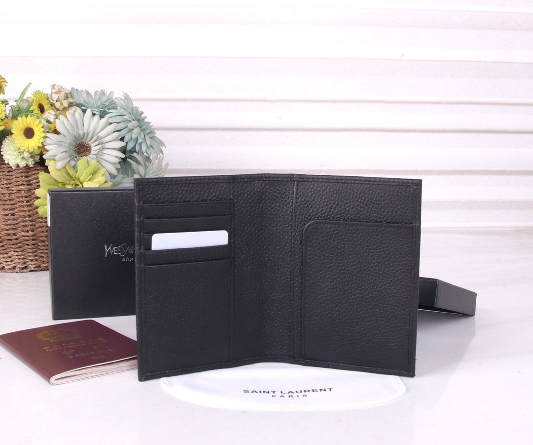 Geometric Quilted Compact Wallet 027