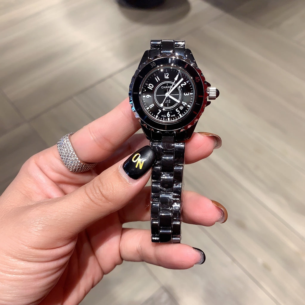 Montre bracelet ronde à quartz - 32 mm et 39 mm 005