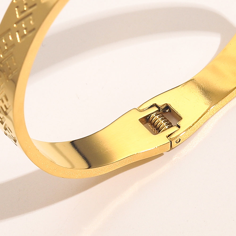 304 Stainless Steel Textured Round-Clasp Bangle Bracelet