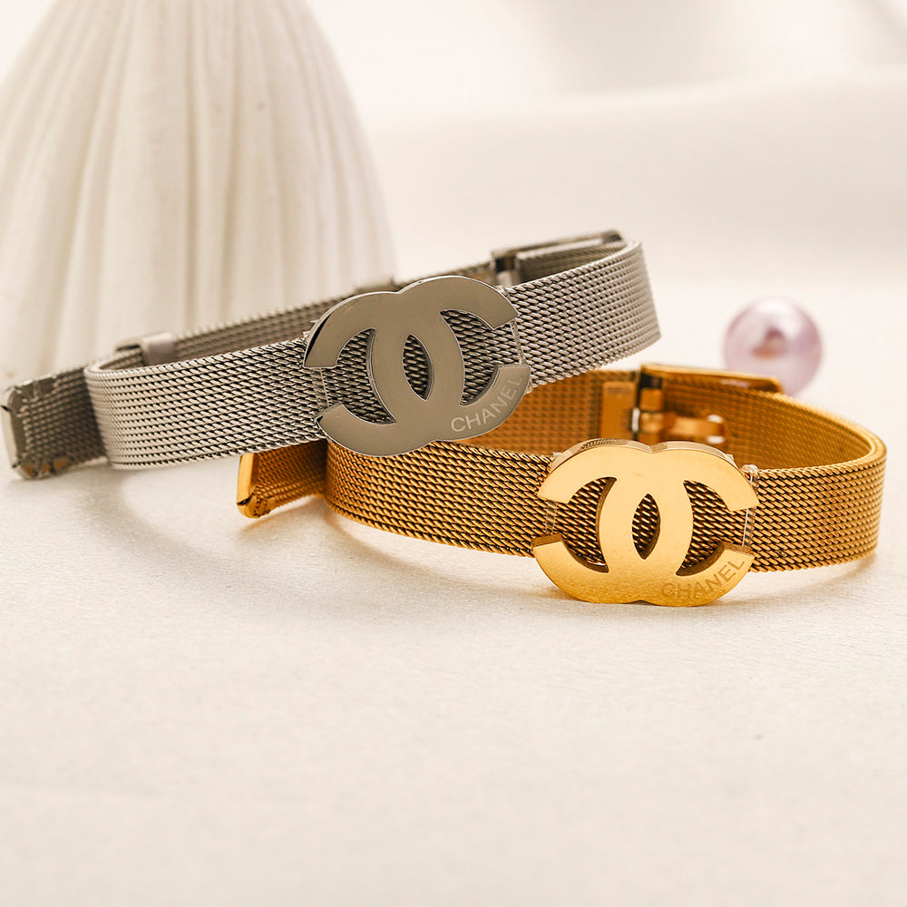 Bracelet Interlocking-C en maille de fil en acier inoxydable 304