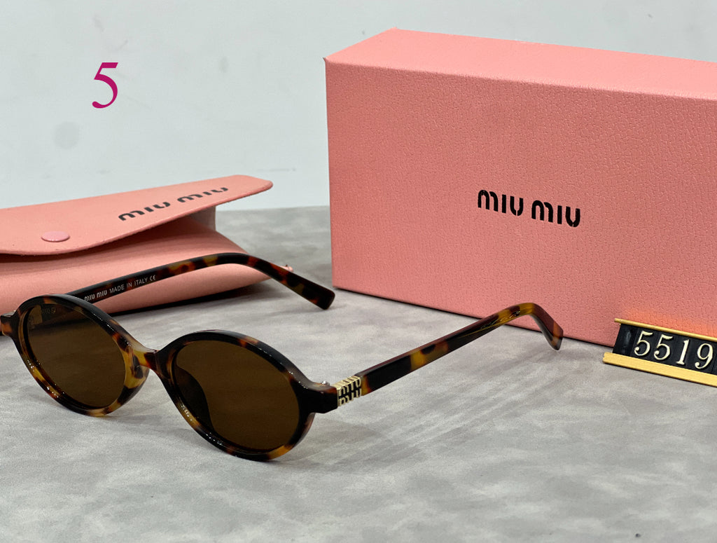 Narrow Cat-Eye Sunglasses with Swept Corners Fashion Sunglasses、New Arrivals、Miumiu Series