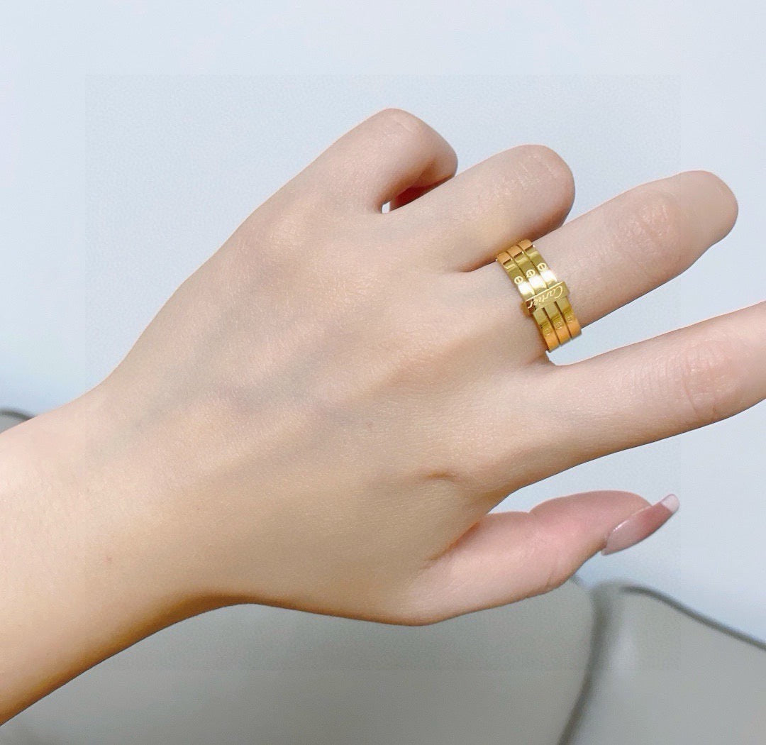 Polished Triple-Band Ring with Bar Detail