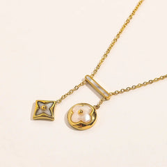 Collier avec fermoir barre en acier inoxydable 304 et breloque florale