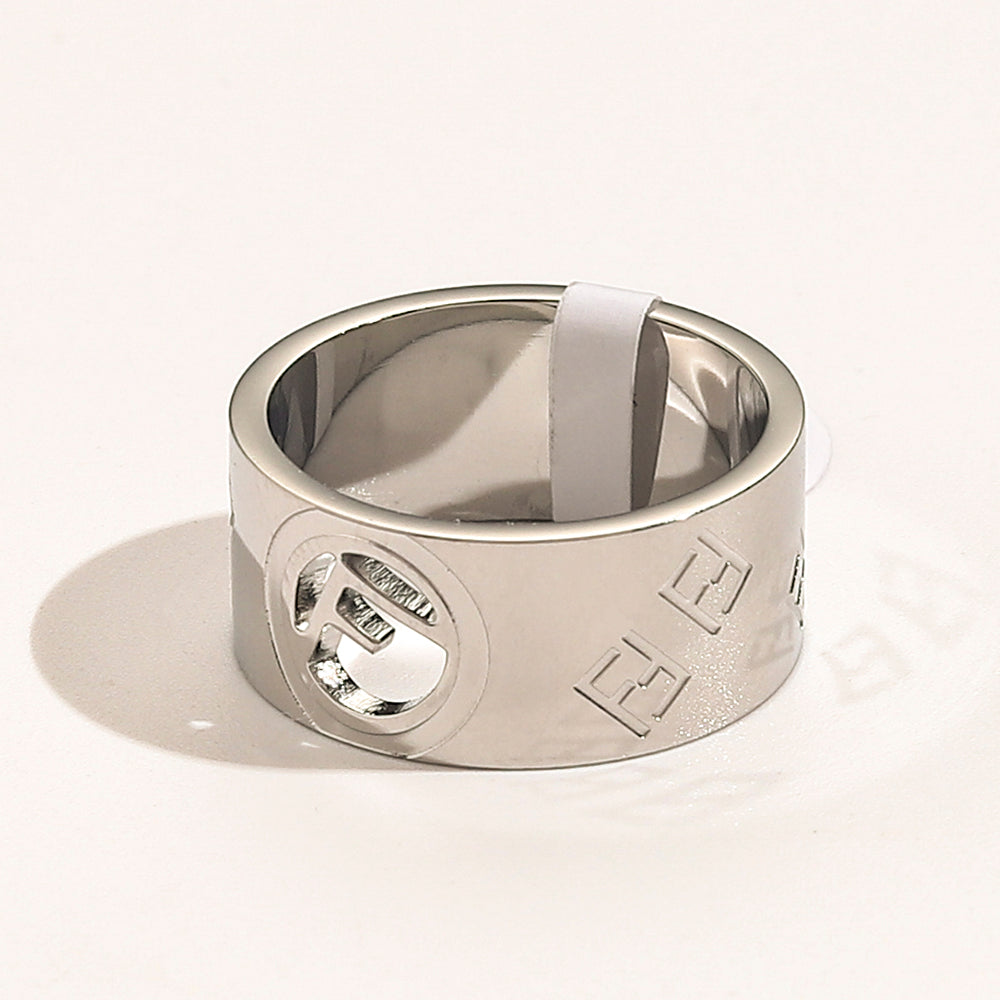 Round F-Motif Wide Band Ring