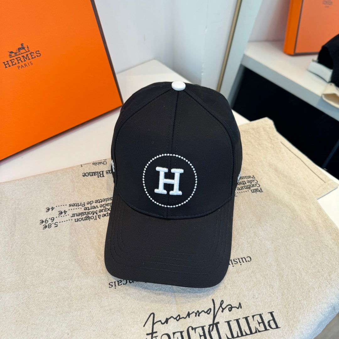 Circle H-Motif Baseball Cap
