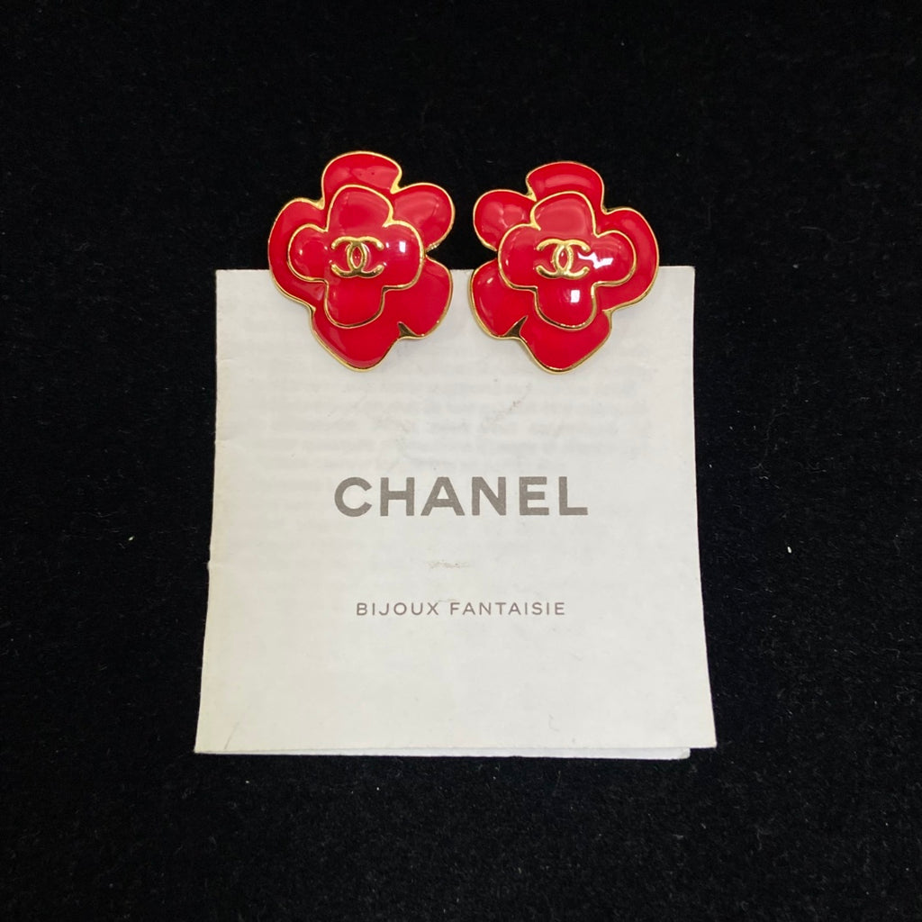Layered Flower Stud Earrings