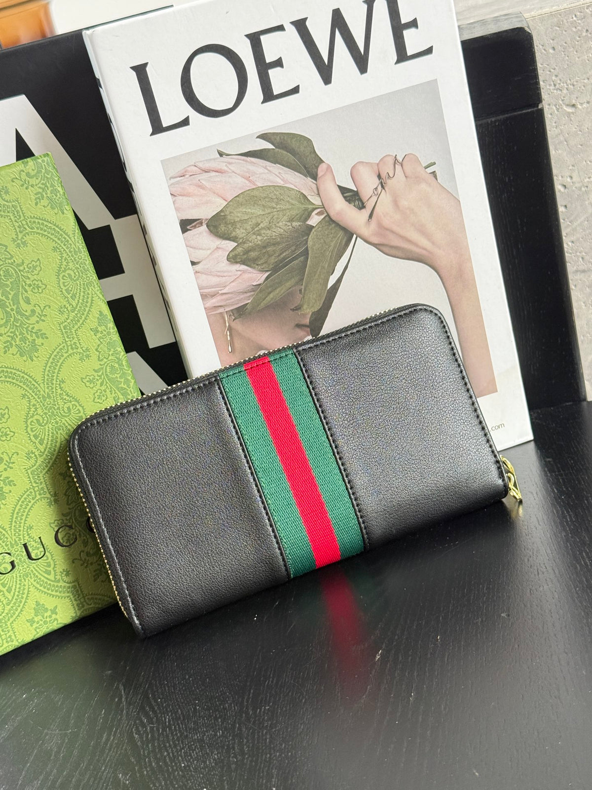 Cartera larga Monogram Stripe 010