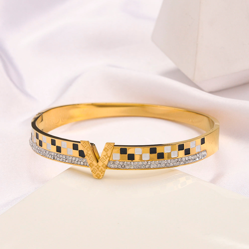 304 Stainless Steel Checkerboard V-Motif Pave Bangle Bracelet