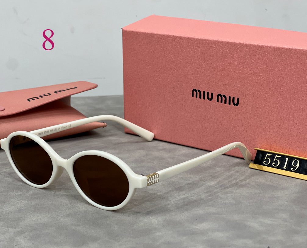 Narrow Cat-Eye Sunglasses with Swept Corners Fashion Sunglasses、New Arrivals、Miumiu Series
