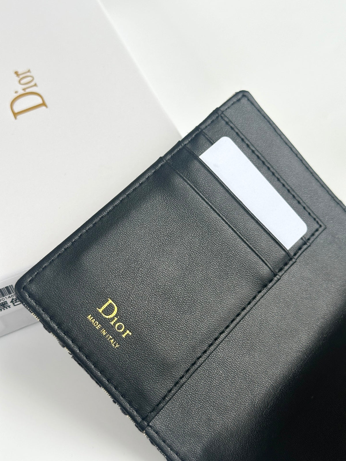 Billetera con Solapa y Lazo Monogram 017