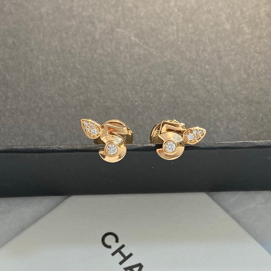 Number 5 & Teardrop Stud Earrings