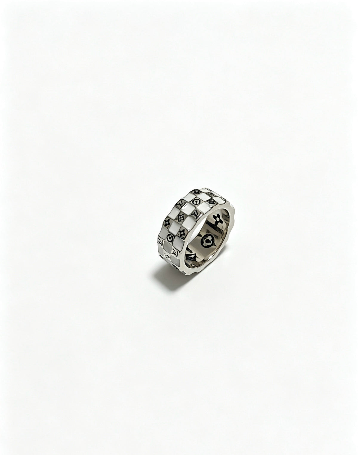 Checkerboard Band Ring - Sizes 6–11