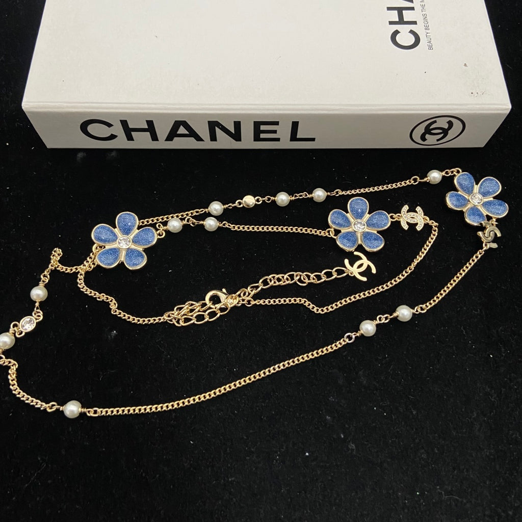 Blue Flower & Pearl-Look Bead Long Necklace