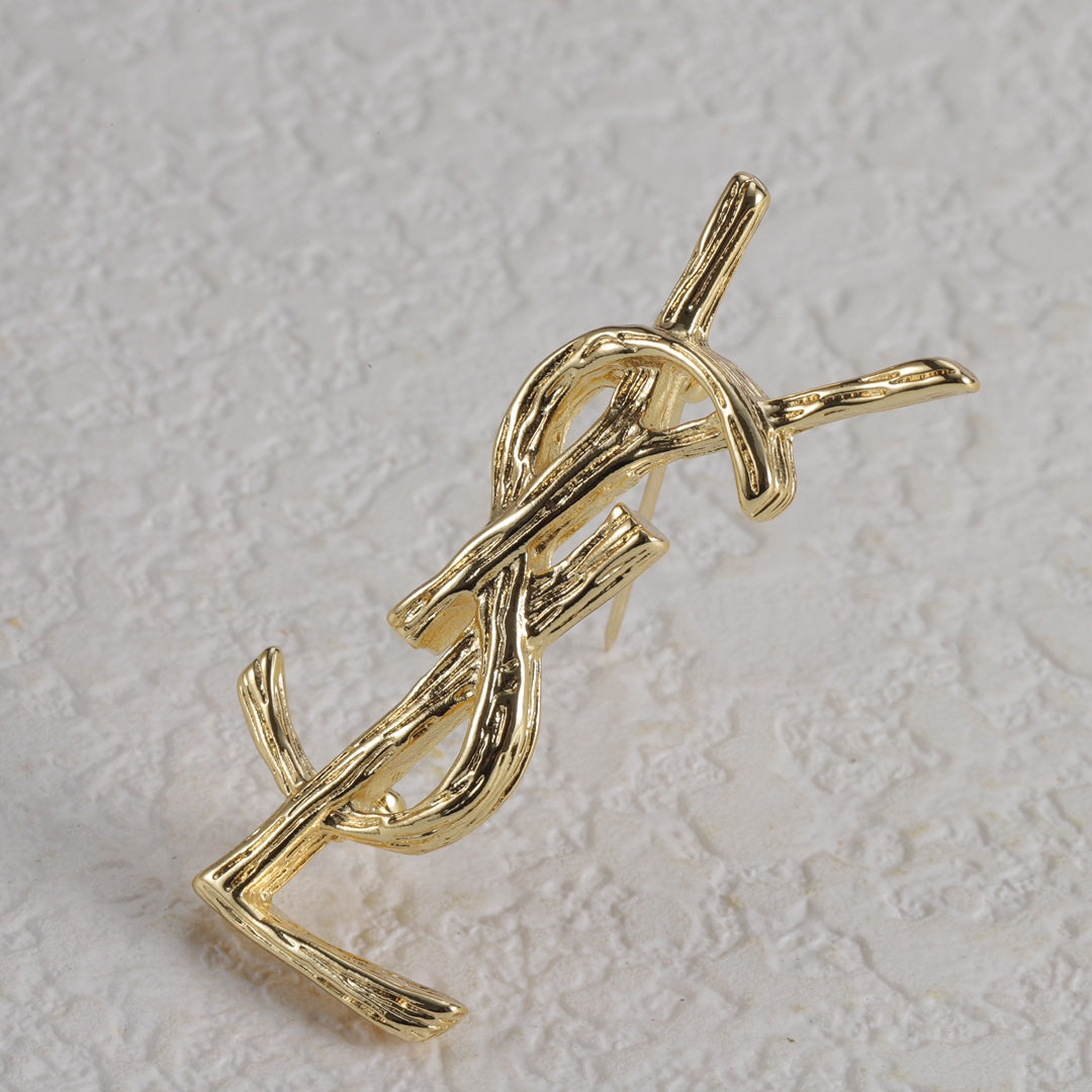 Fine Openwork Letter Emblem Brooch