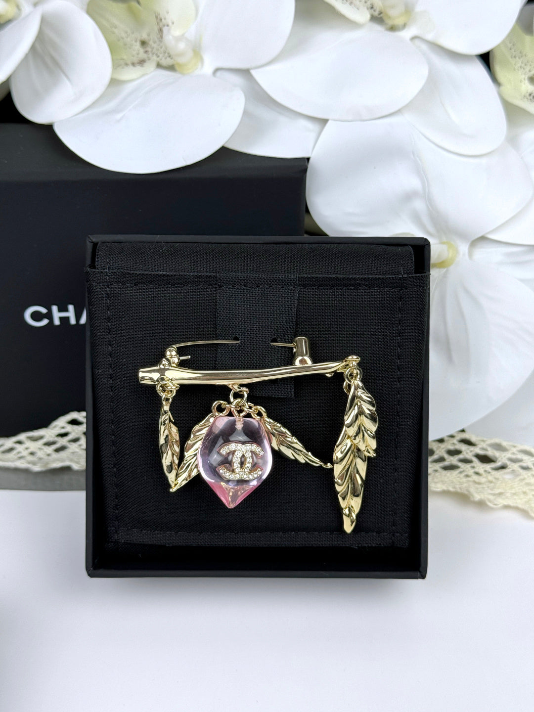 Leaf Bar Brooch with Pink Faceted Pendant