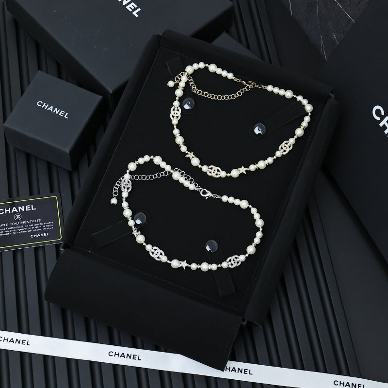 Collier perles aspect nacre et maillons ovales