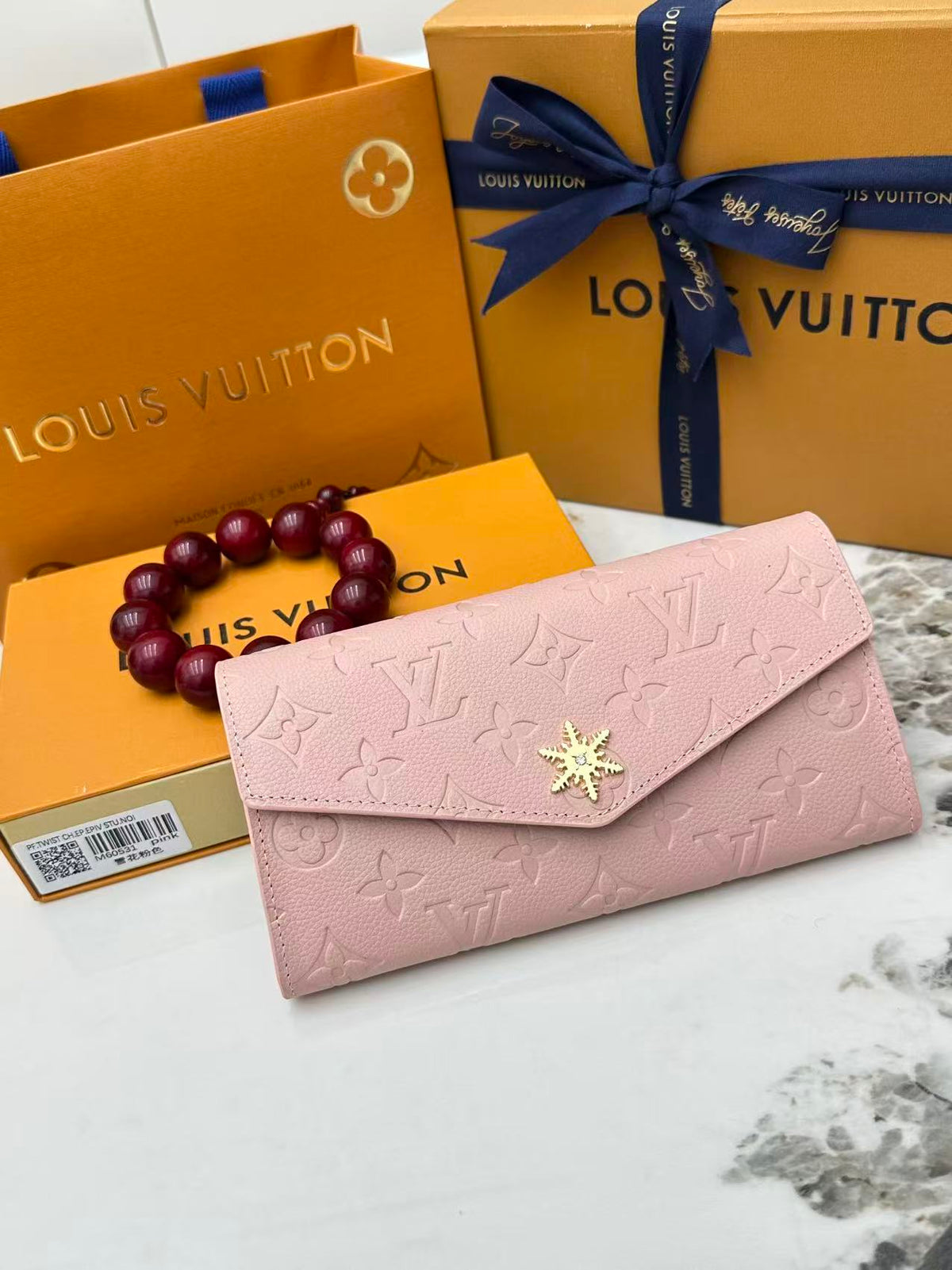 Embossed Envelope Wallet 002