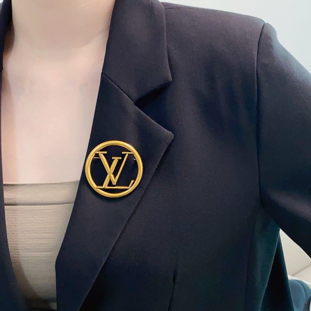 Open Round Frame Letter Brooch