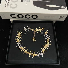 Openwork Bow-Link Necklace