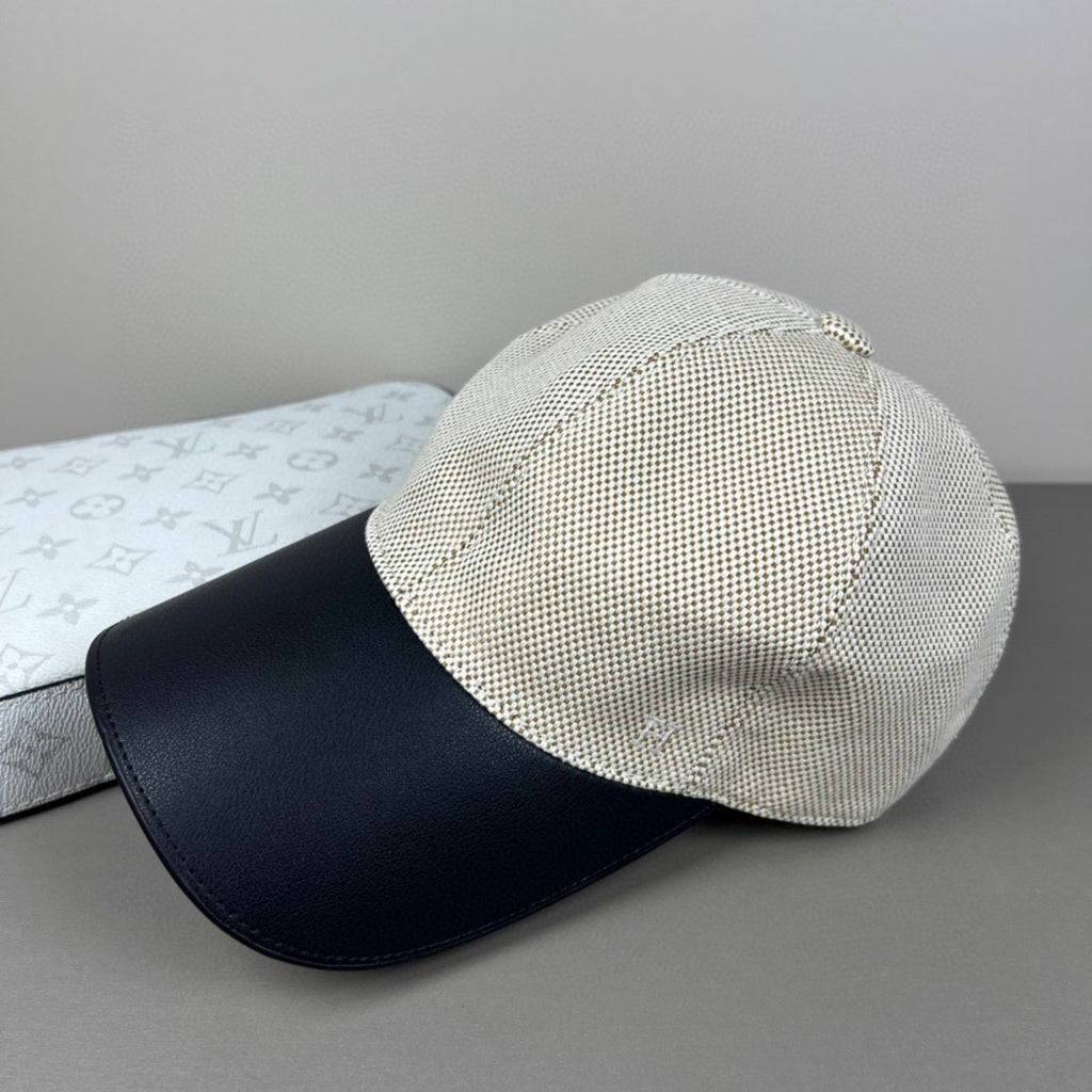 Contrast Brim H-Motif Baseball Cap