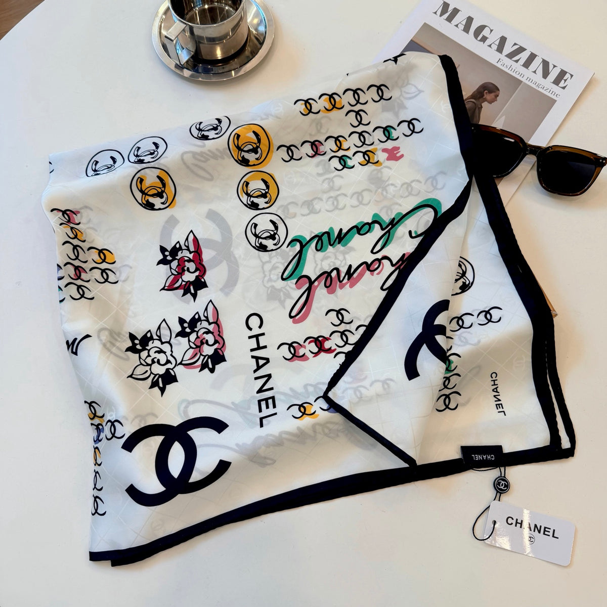 Jewelry Motif Square Scarf - 90 x 90 cm