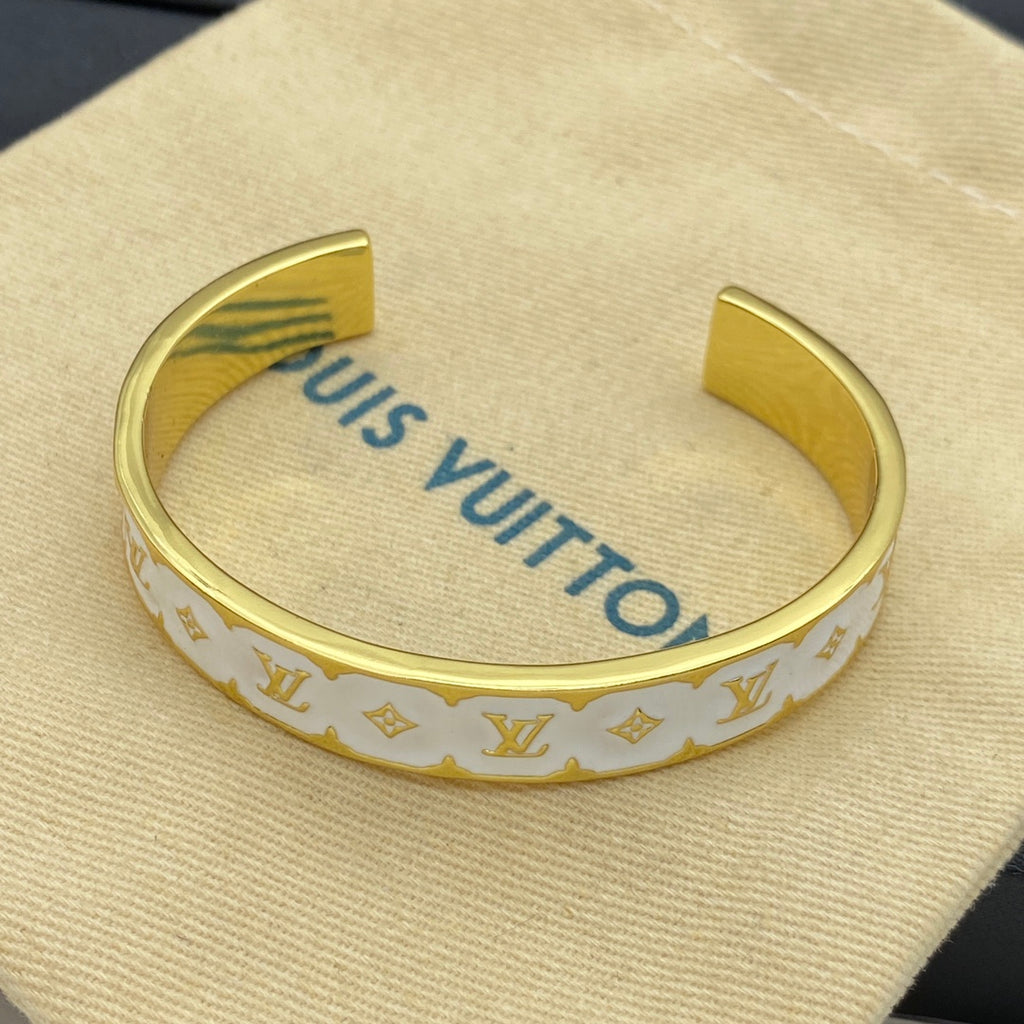 Color-Inlay Floral Monogram Bangle Bracelet