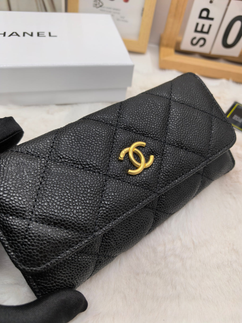 Diamond Quilted Long Flap Wallet 022