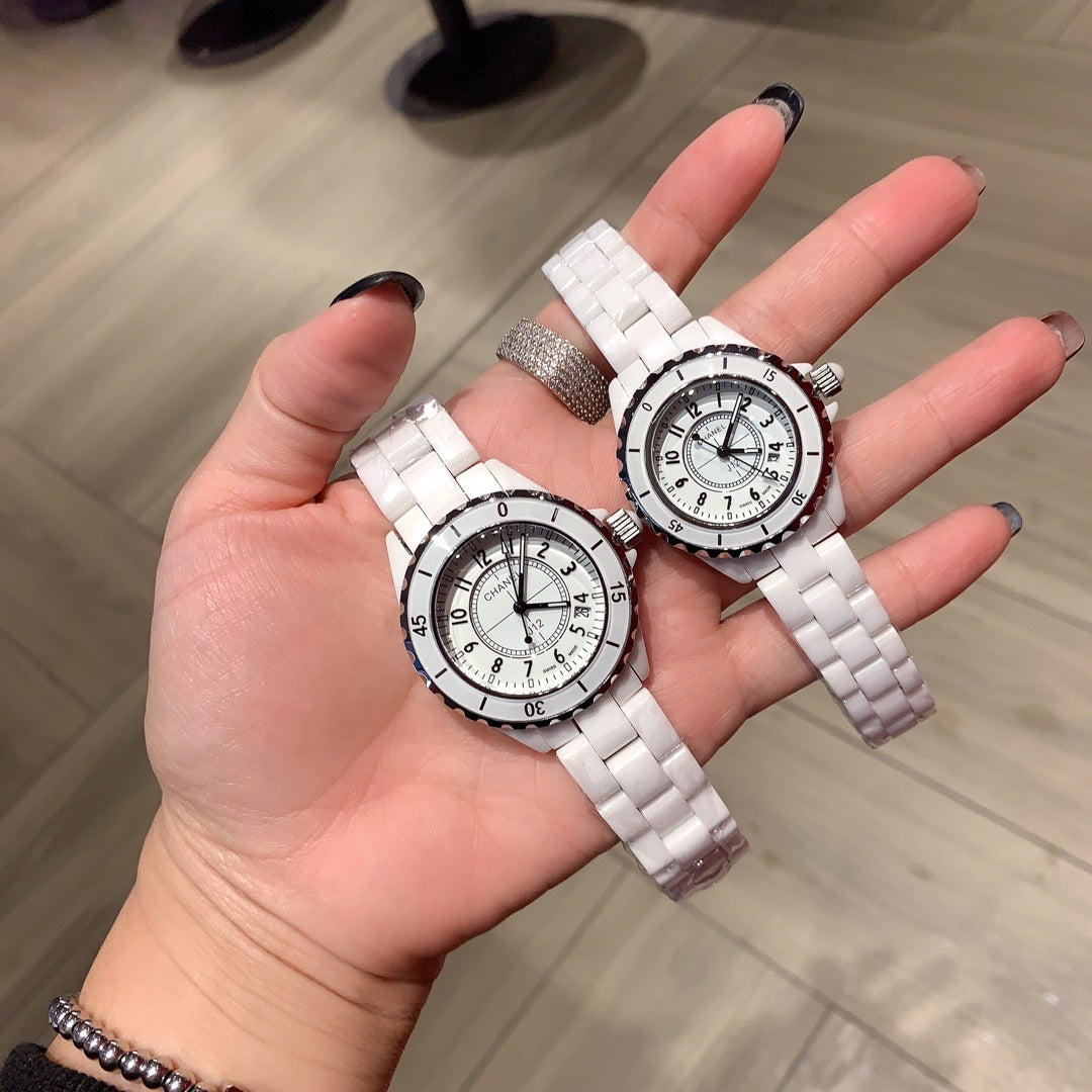 Round Quartz Bracelet Watch - 32mm and 39mm 005