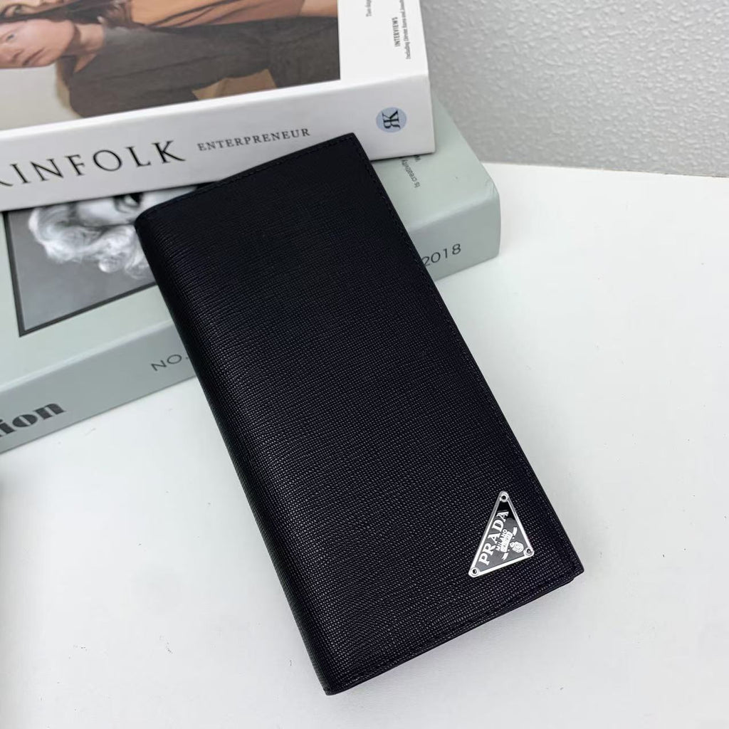 Diamond Quilted Bifold Wallet 033