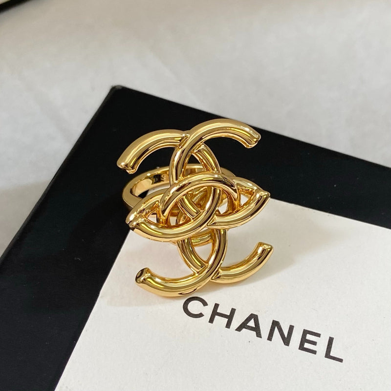 Polished Interlocking Emblem Statement Ring