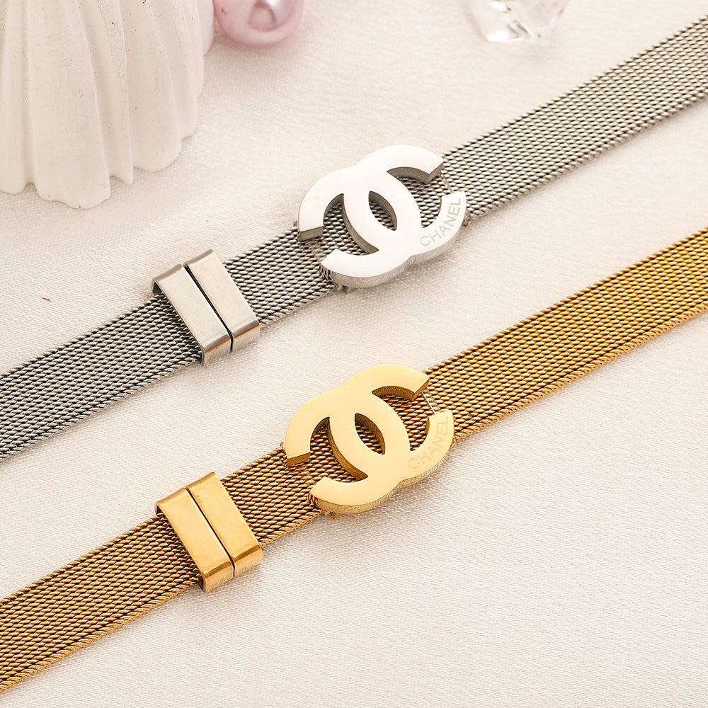 Bracelet Interlocking-C en maille de fil en acier inoxydable 304