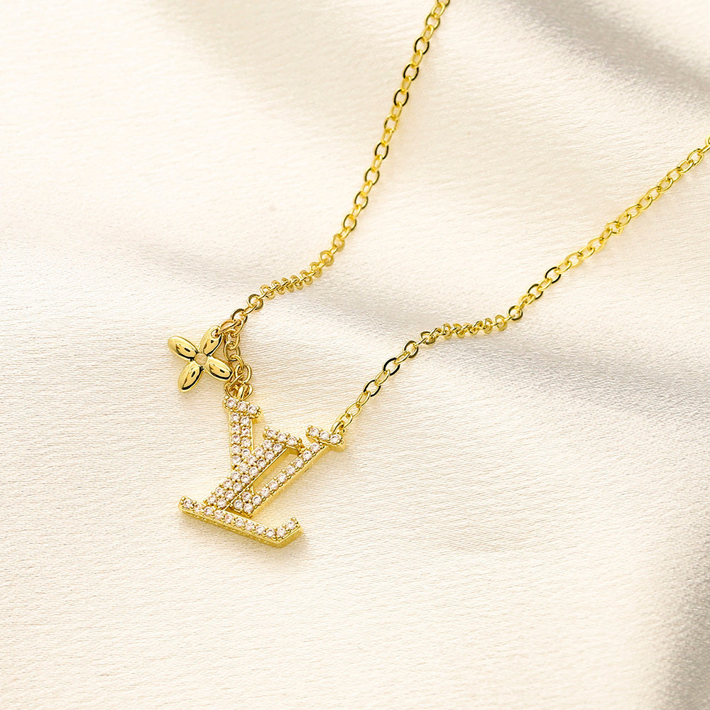 Gift :  Fashion Necklace （Random）,GIFT SELECTION