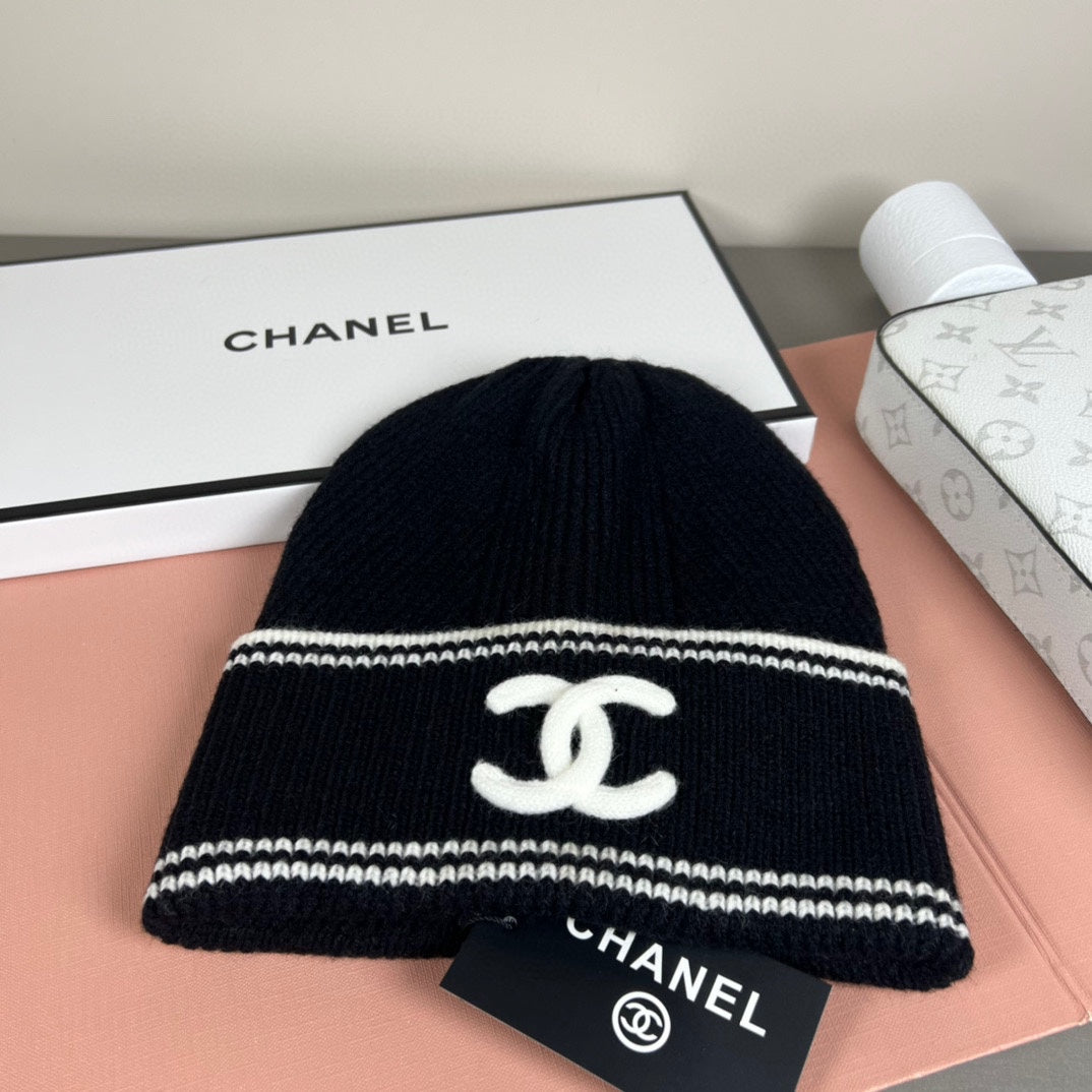 Striped Knit Bucket Hat