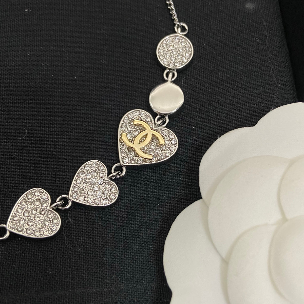 White Disc & Oval Station Necklace