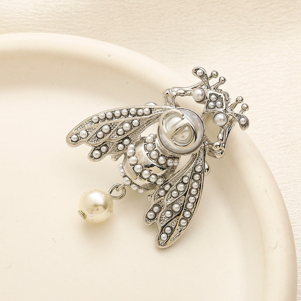 Broche de abeja de aleación con colgante de cuentas
