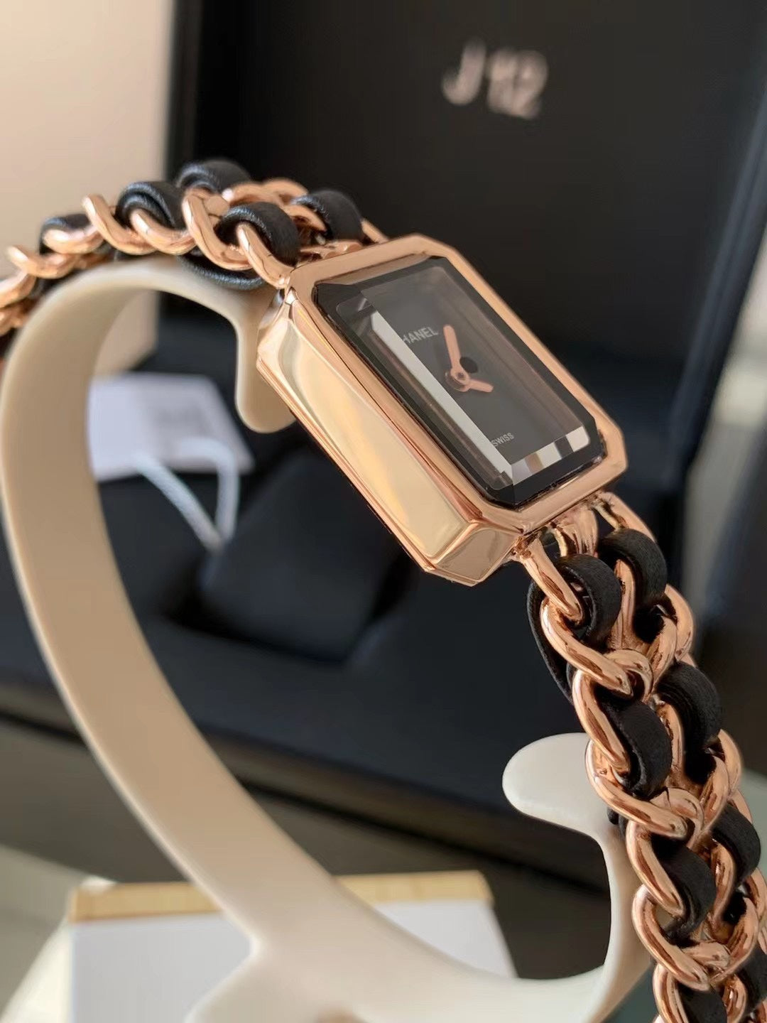 Rose Gold-Tone Rectangular Quartz Watch with Chain Bracelet 002