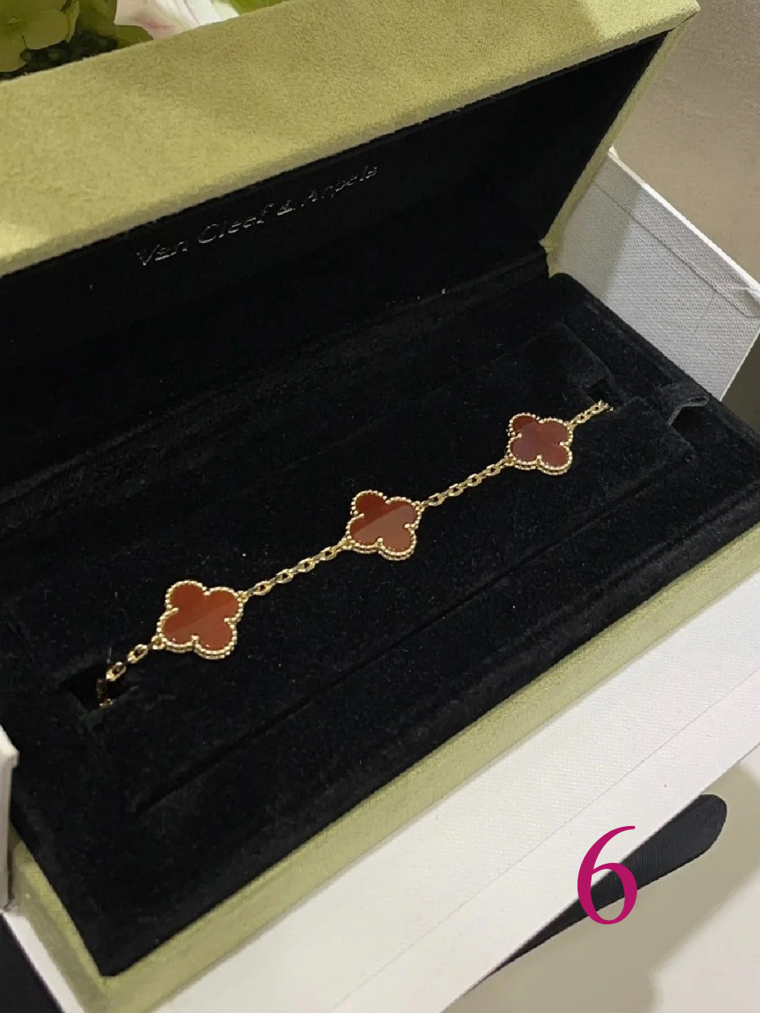 Beaded-Edge Quatrefoil Station Bracelet