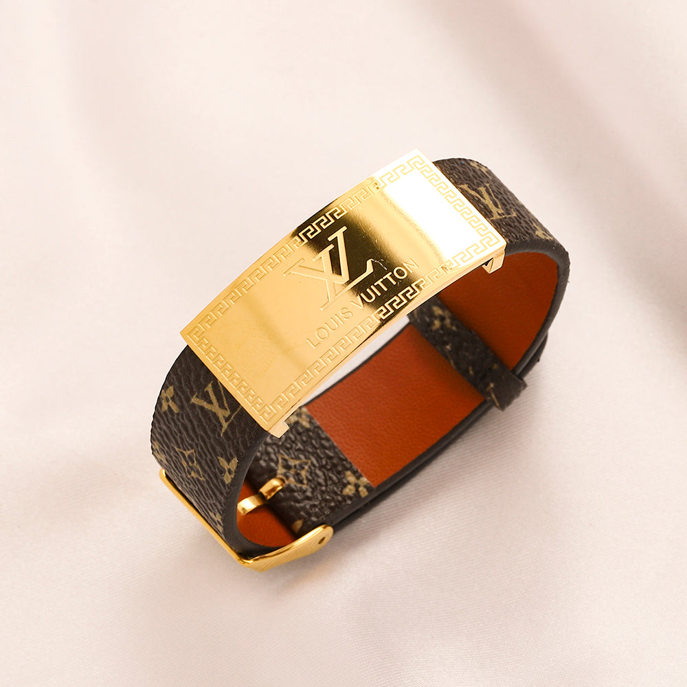 Pulseira Larga em Aço Inoxidável 304 com Monograma e Placa Gravada