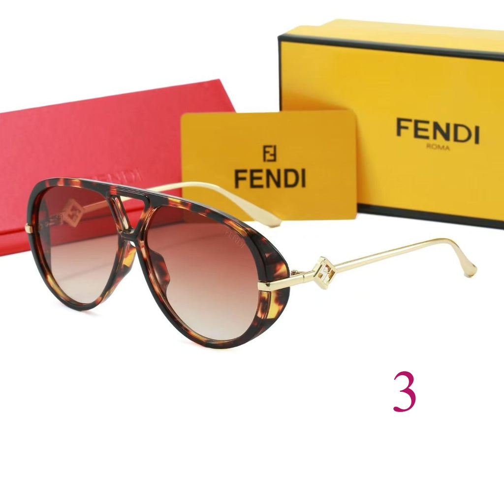 Gafas de sol aviador en forma de lágrima con patillas metálicas caladas