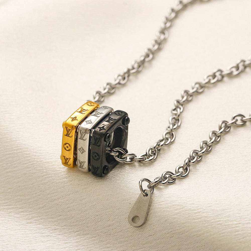 Collier avec pendentif anneau en acier inoxydable 304 tons mélangés