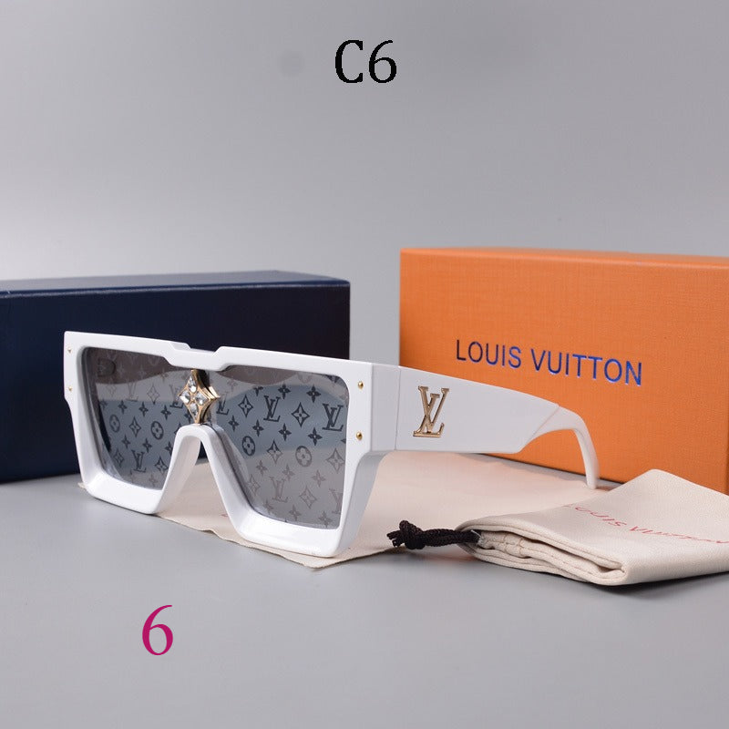 Flat-Top Square Sunglasses with Star Bridge Detail