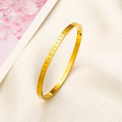 Pulsera rígida de acero inoxidable 304 con monograma floral grabado