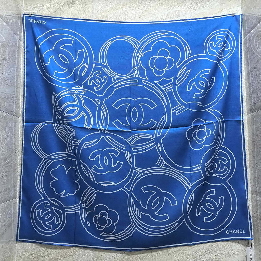 Outline Interlocking-C Square Scarf - 90 x 90 cm