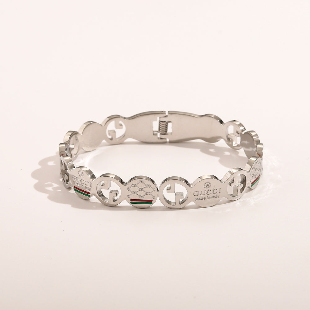 Bracelet jonc station double G ajouré en acier inoxydable 304